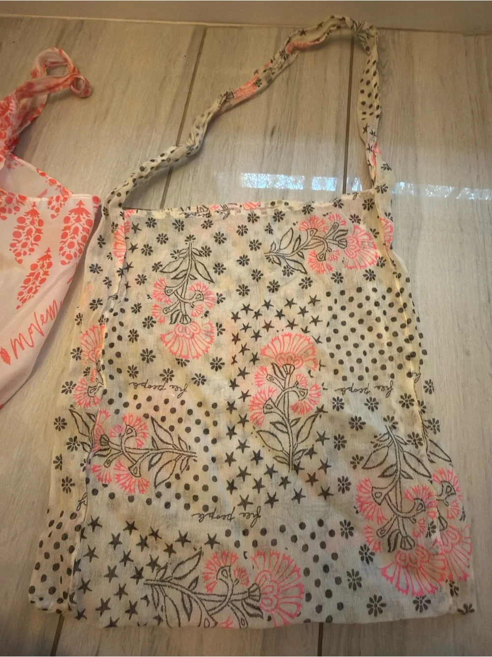 (2) Free People Tote Bag Lightweight Boho Floral stars movement